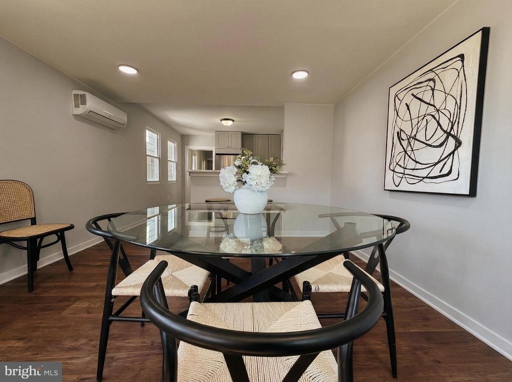 230 Spring Street - Photo 19