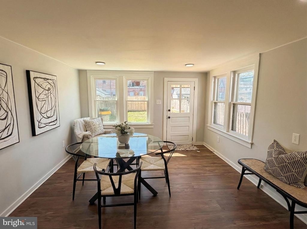 230 Spring Street - Photo 17