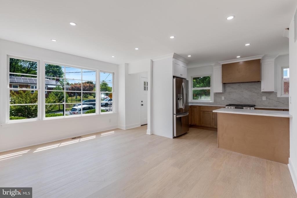 4910 66th Avenue - Photo 8