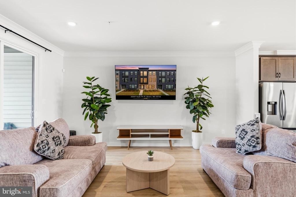 16007 Hyde Park Place - Photo 25