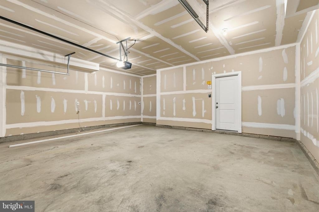 16007 Hyde Park Place - Photo 55