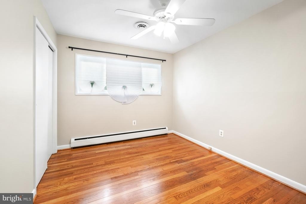 8005 Murray Hill Drive - Photo 16