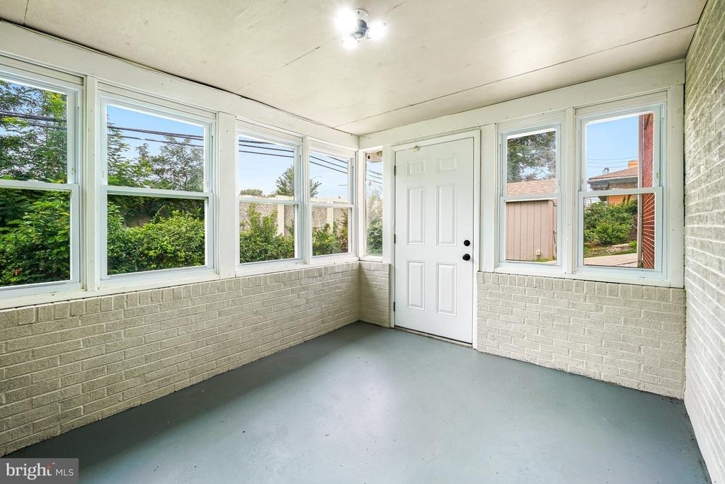 8005 Murray Hill Drive - Photo 26