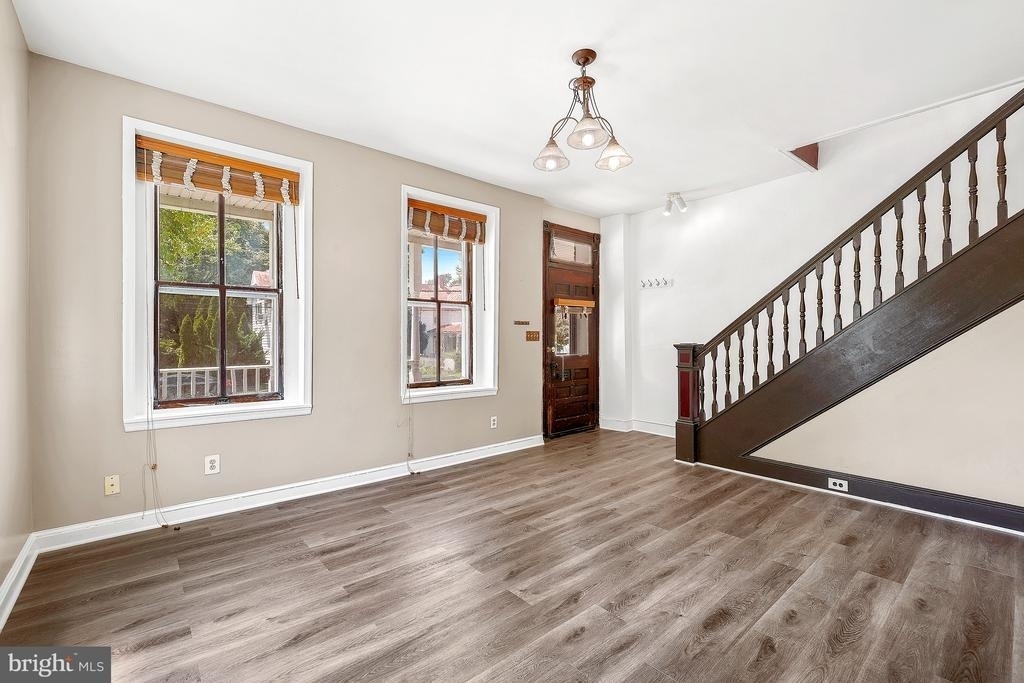 335 Prince George Street - Photo 8