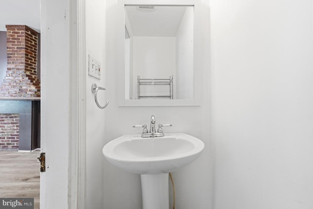 335 Prince George Street - Photo 13
