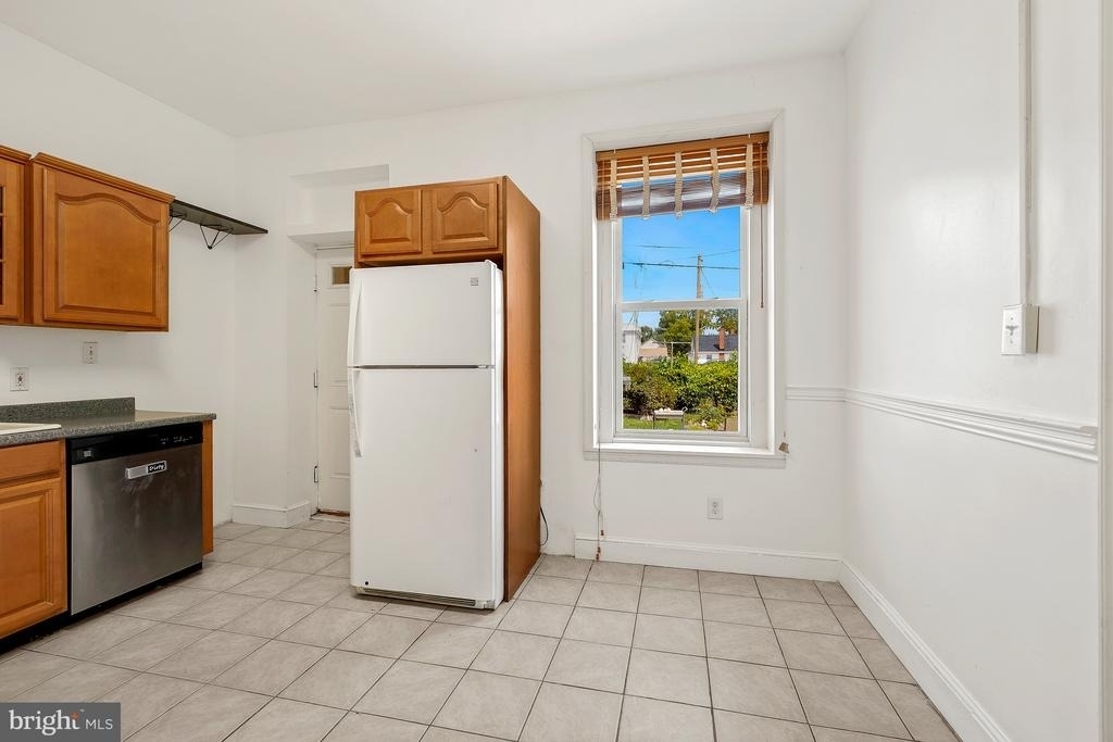 335 Prince George Street - Photo 14