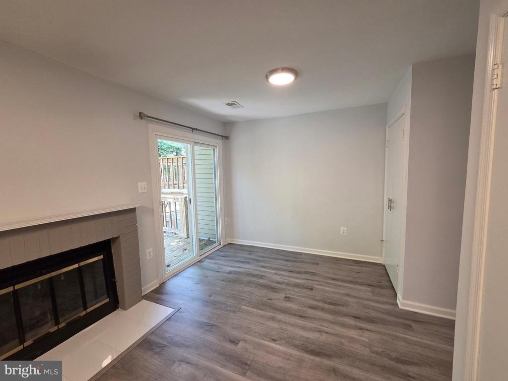 15040 Cherrywood Drive - Photo 4