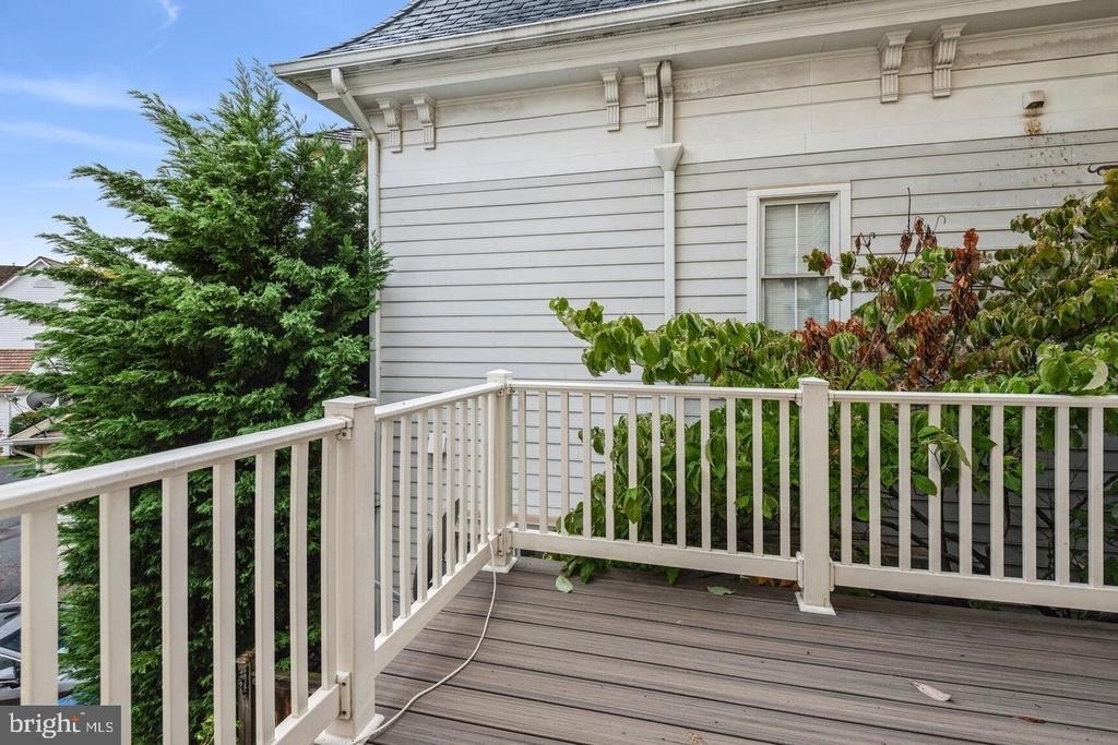 337 Main Street - Photo 9