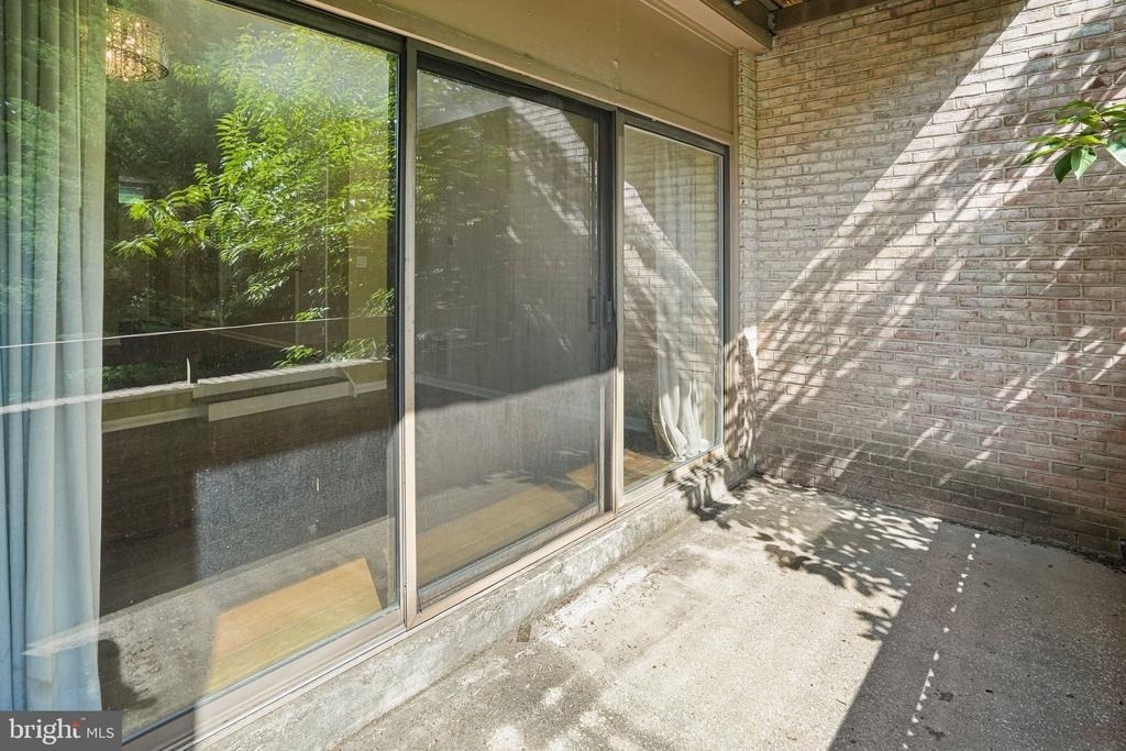 5205 King Charles Way - Photo 22