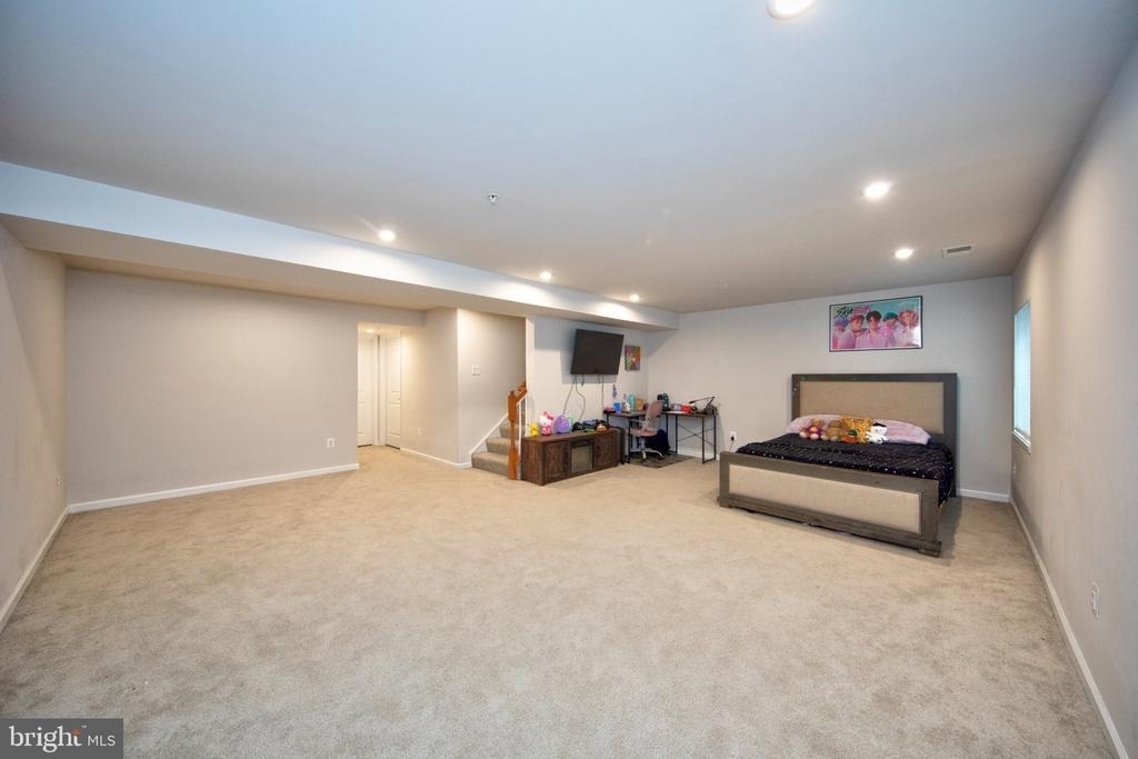 167 Hokeland Drive - Photo 18