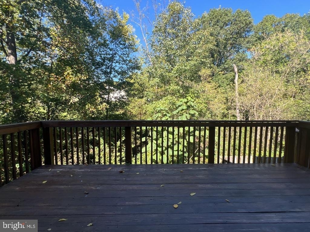 5588 Talbot Court - Photo 17