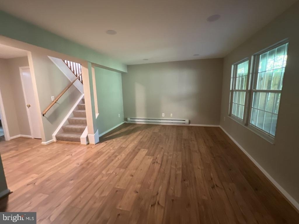 5588 Talbot Court - Photo 15