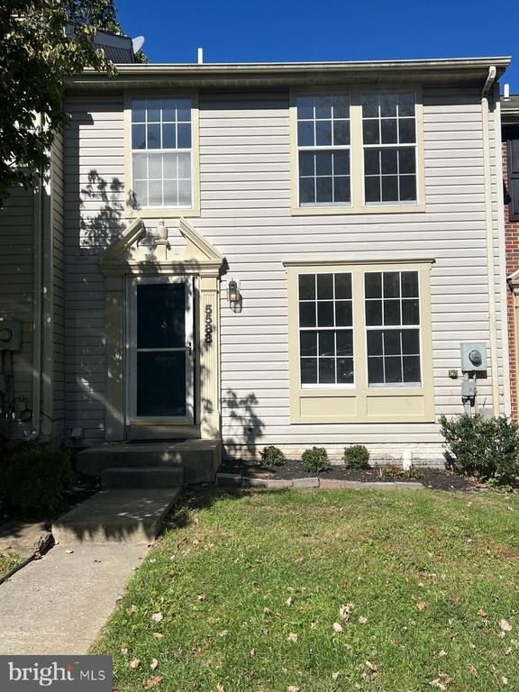 5588 Talbot Court - Photo 0