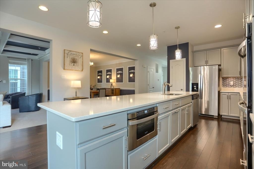 6407 Falconwood Street - Photo 9