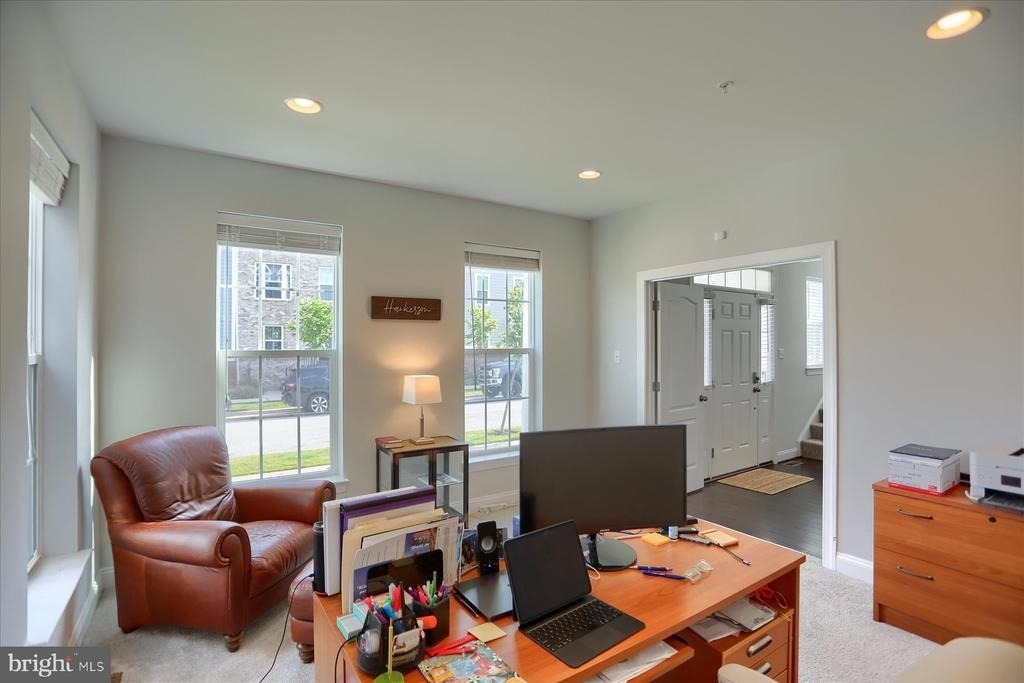 6407 Falconwood Street - Photo 4
