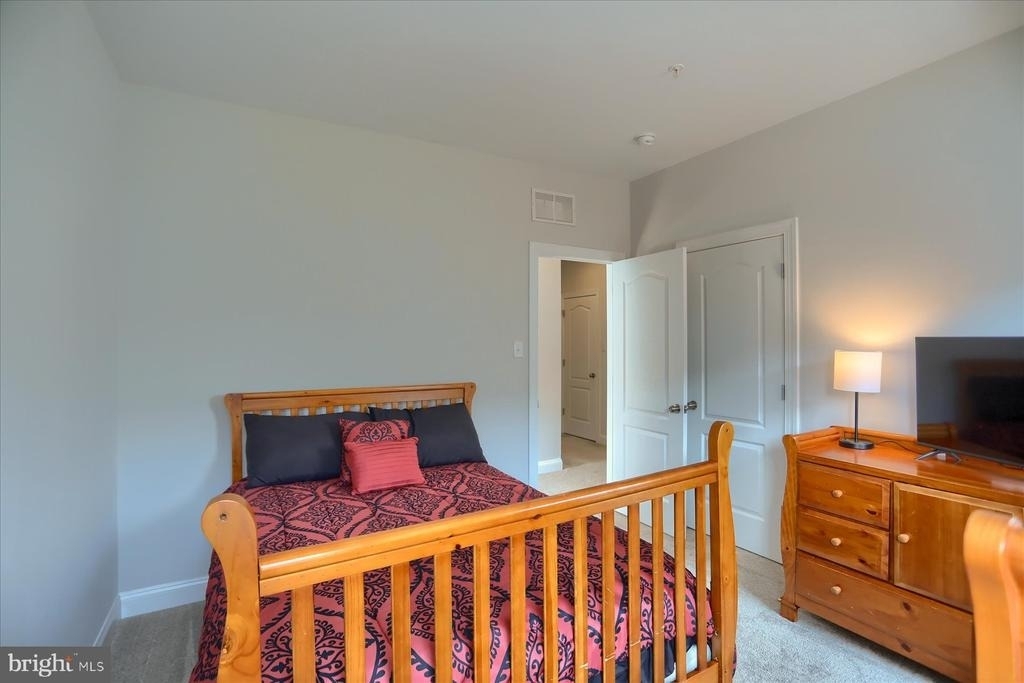 6407 Falconwood Street - Photo 22