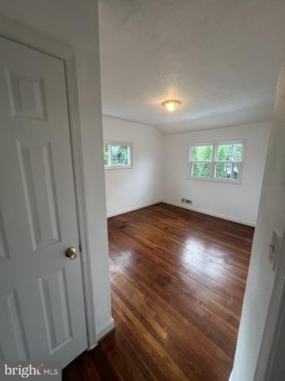 927 Southridge Road - Photo 8