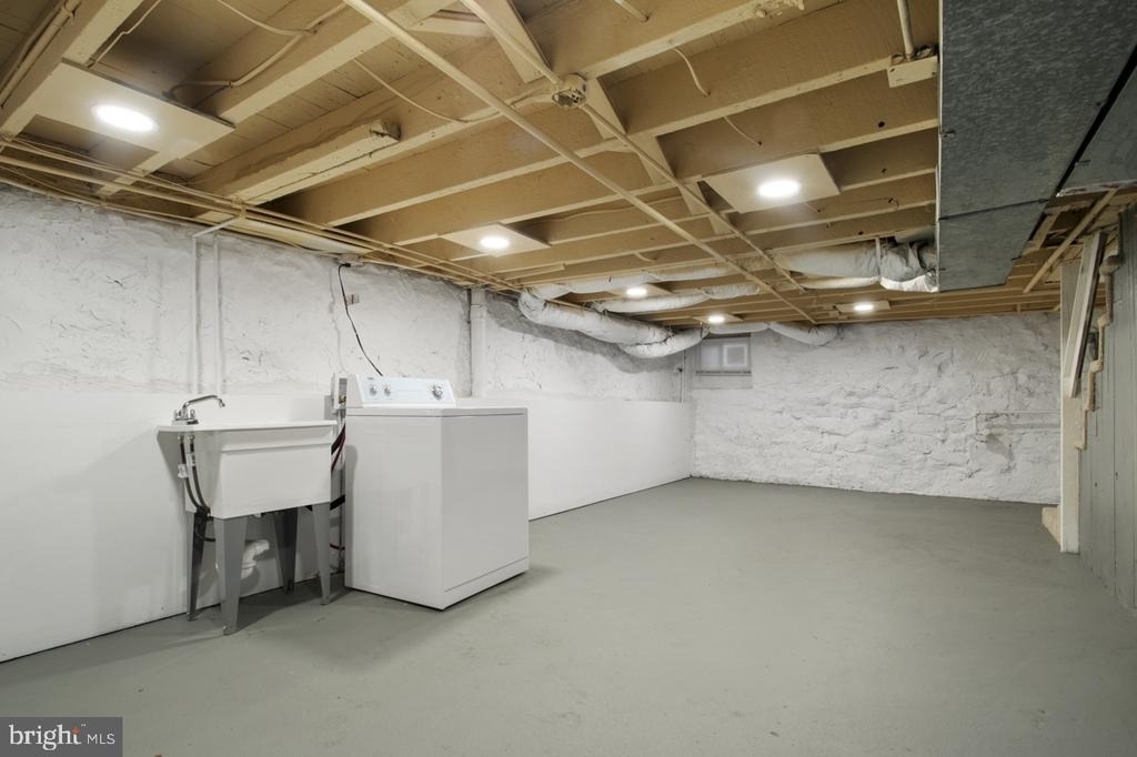 1202 Darley Avenue - Photo 14