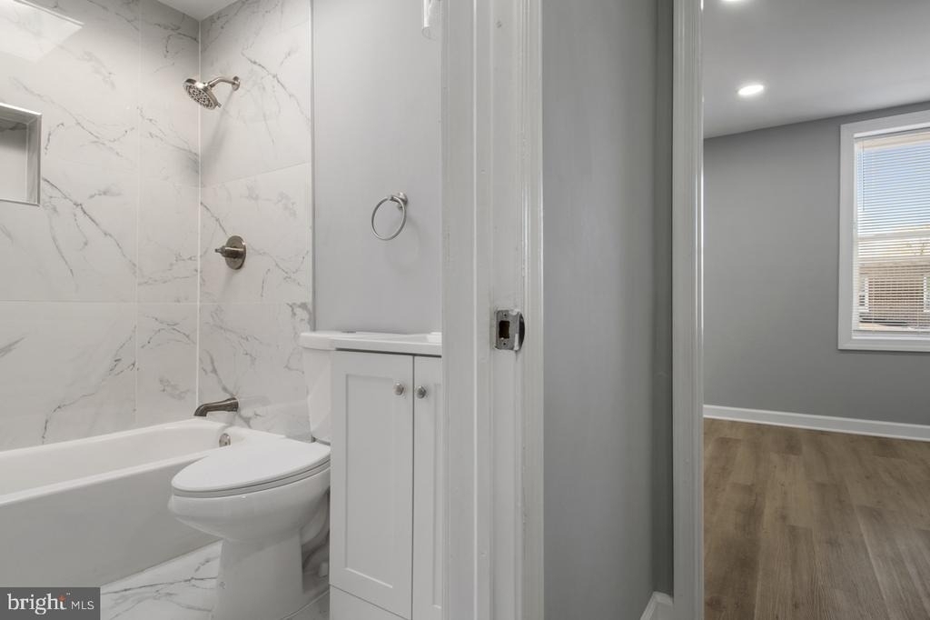 1202 Darley Avenue - Photo 11