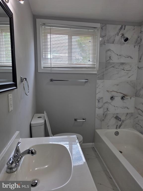 2717 Woodland Avenue - Photo 7