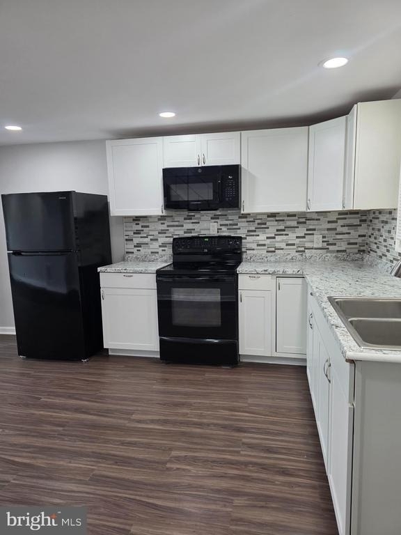 2717 Woodland Avenue - Photo 1