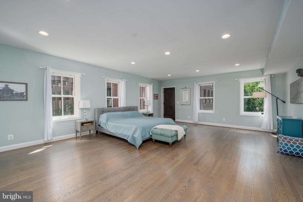 840 S Bond Street - Photo 16