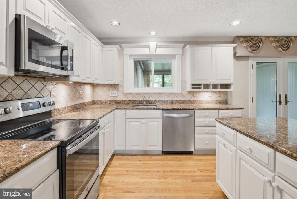428 Cranes Roost Court - Photo 10