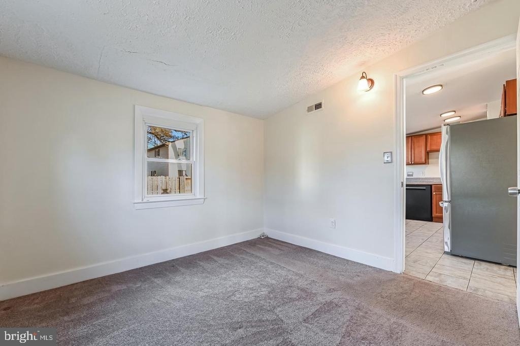 1615 Grange Road - Photo 28