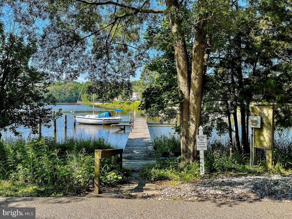 1615 Grange Road - Photo 10