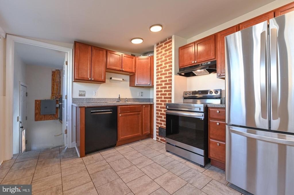 1615 Grange Road - Photo 16