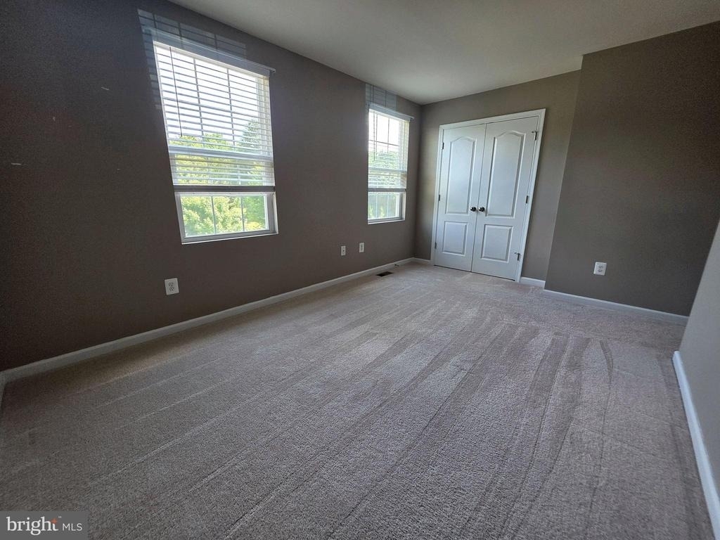 7518 Goldfinch Court - Photo 16