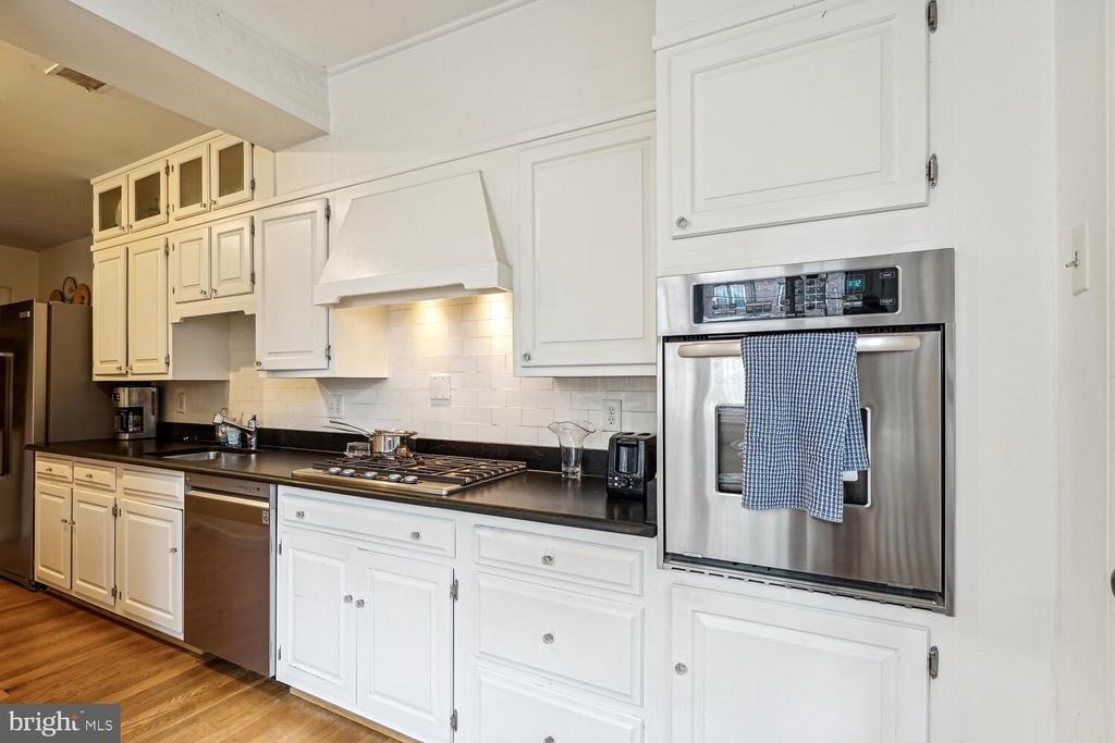 4409 Q Street Nw - Photo 4