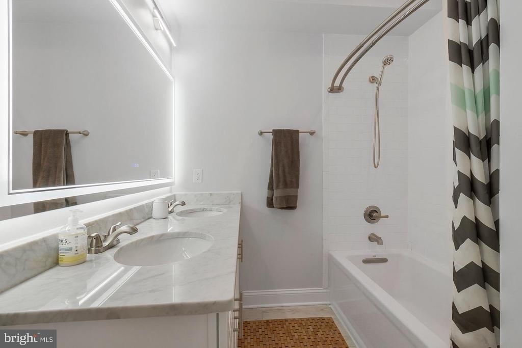 1823 N Capitol Street Ne - Photo 20