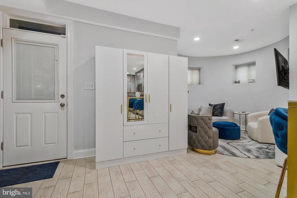 1823 N Capitol Street Ne - Photo 12