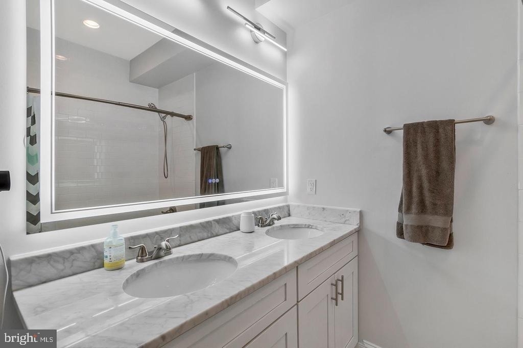 1823 N Capitol Street Ne - Photo 21