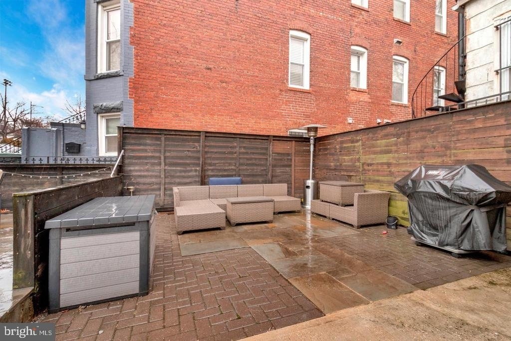 1823 N Capitol Street Ne - Photo 35