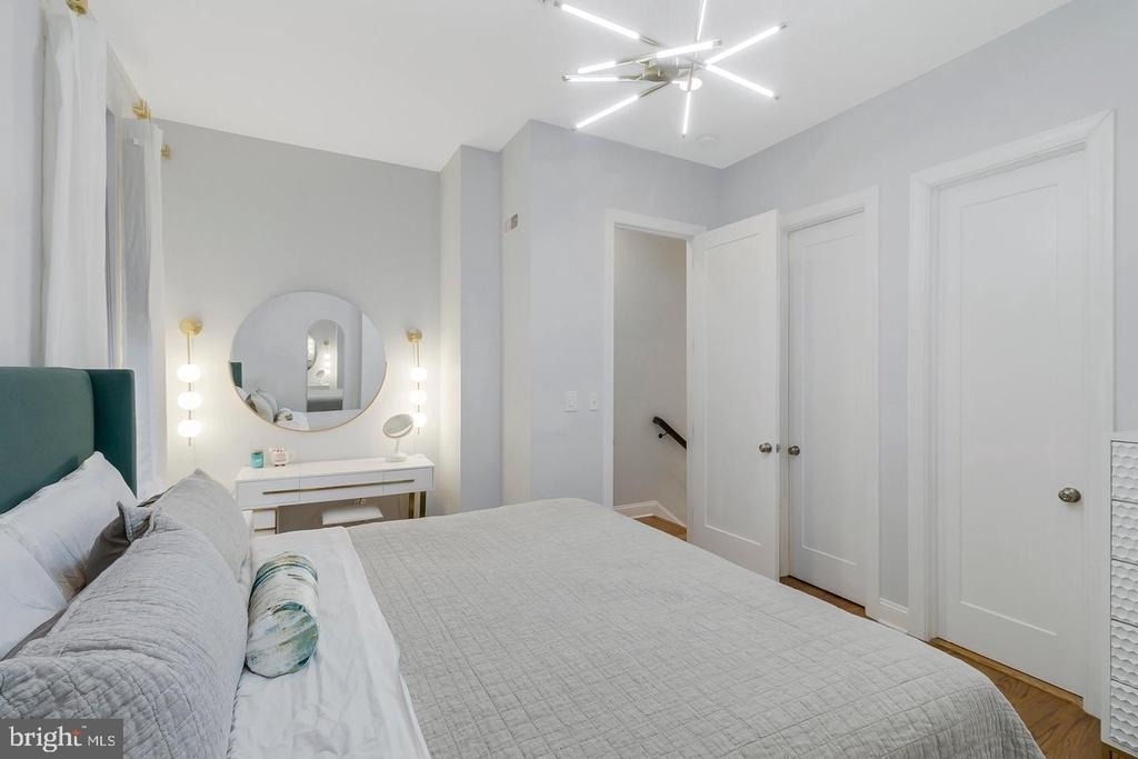 1823 N Capitol Street Ne - Photo 32