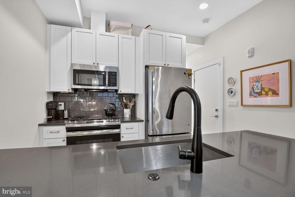 11 15th Street Ne - Photo 8