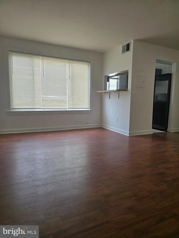 705 Brandywine Street Se - Photo 2