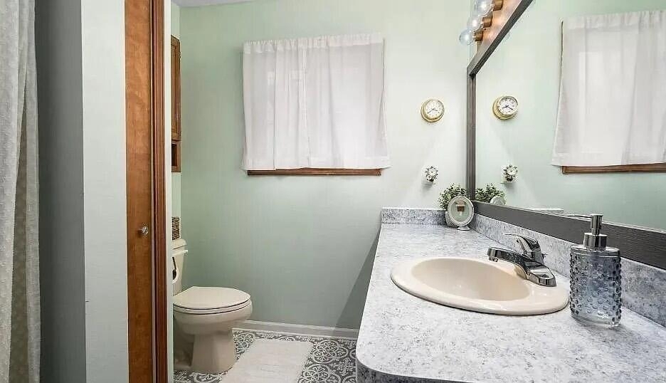 11816 Highridge Drive - Photo 13