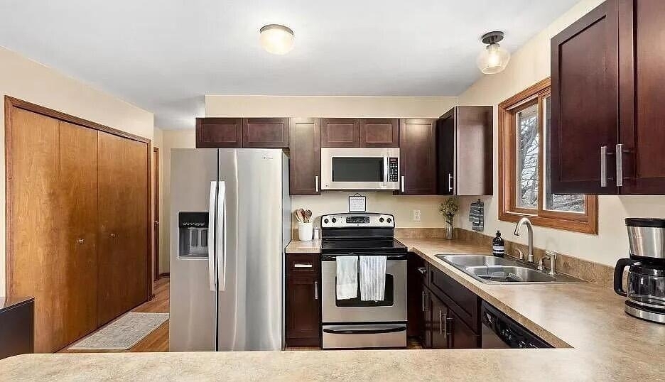 11816 Highridge Drive - Photo 3