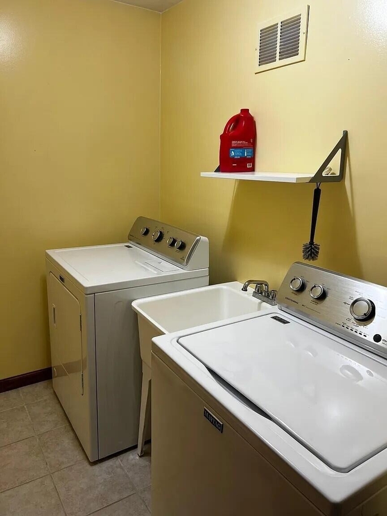 11816 Highridge Drive - Photo 18