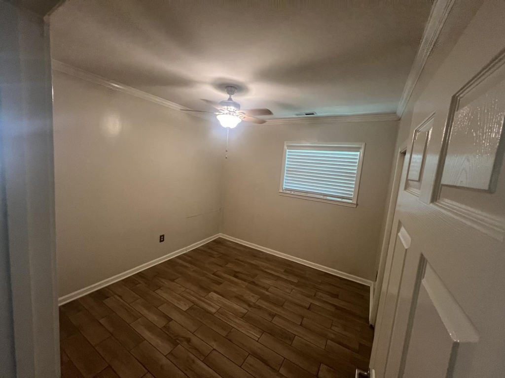 1464 Sawyer Road - Photo 10