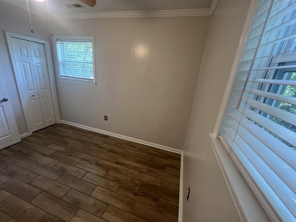 1464 Sawyer Road - Photo 14
