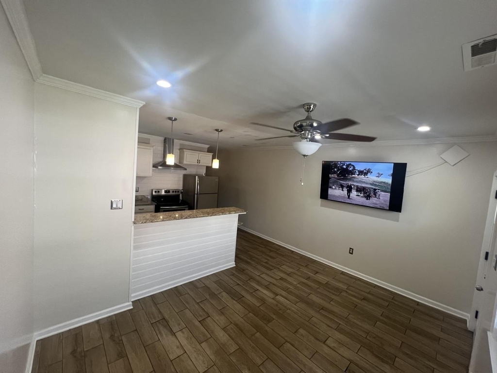 1464 Sawyer Road - Photo 7