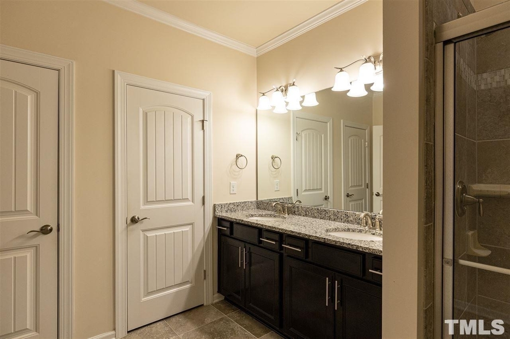409 Daylin Drive - Photo 16