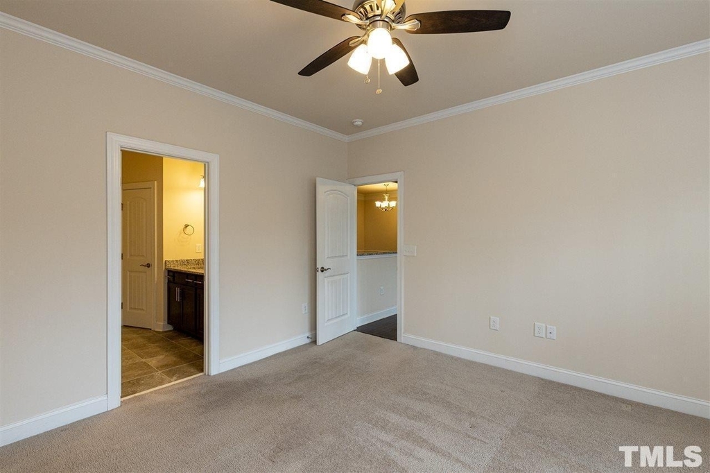 409 Daylin Drive - Photo 9