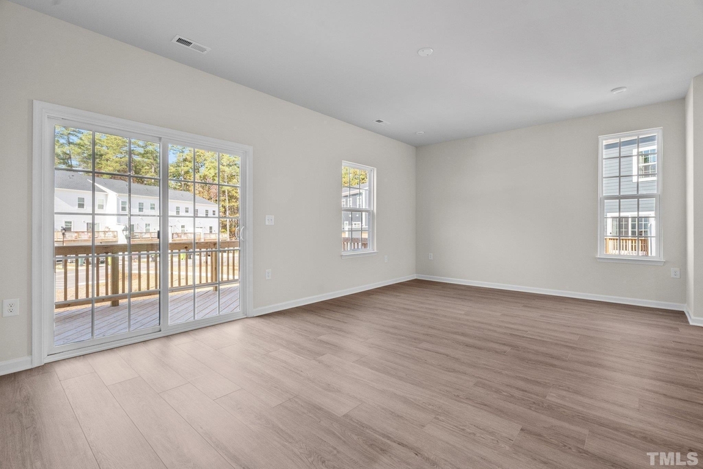 1509 Newpoint Drive - Photo 36