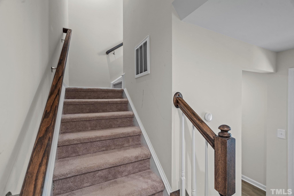 1509 Newpoint Drive - Photo 19