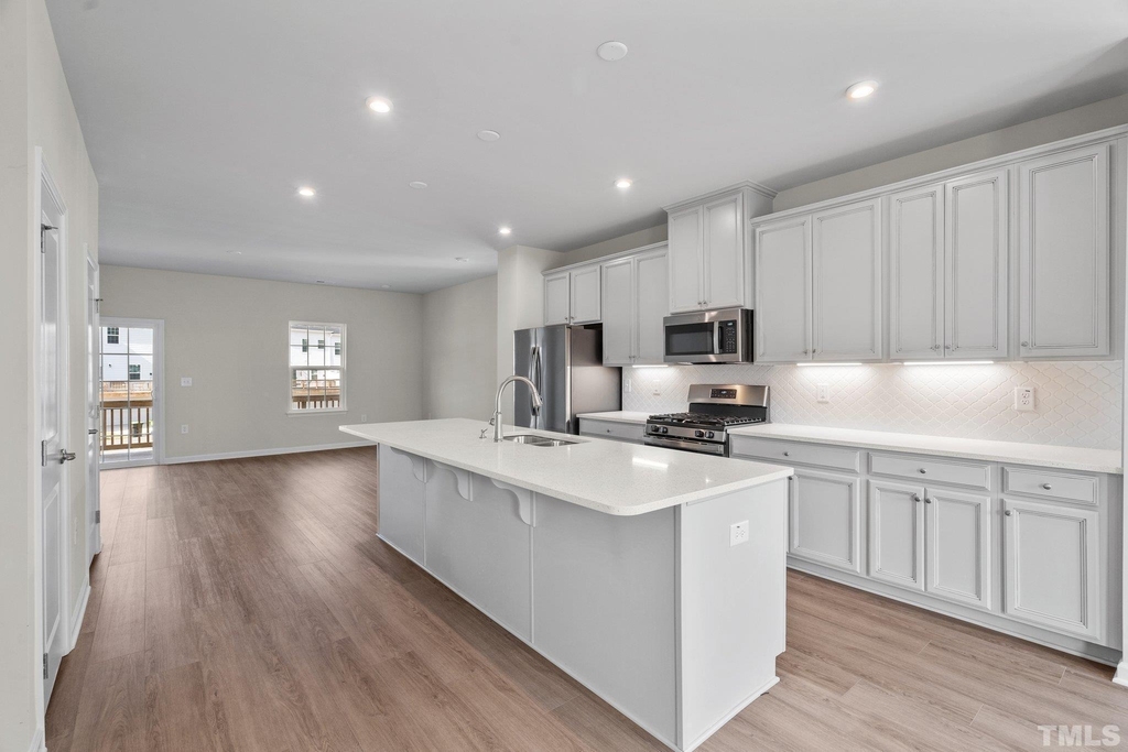 1509 Newpoint Drive - Photo 39